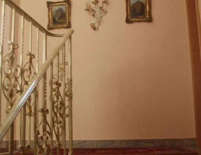 Gaestehaus Loedermann אורחן