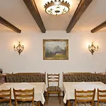 Gaestehaus Loedermann Inn Garmisch-Partenkirchen